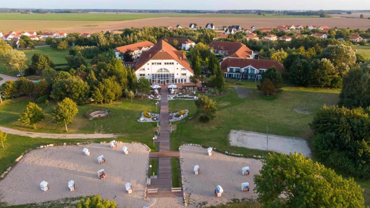 Aedenlife Hotel & Resort Ruegen Trent Bagian luar foto